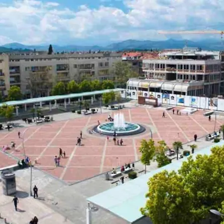 Center 아파트 포드고리차